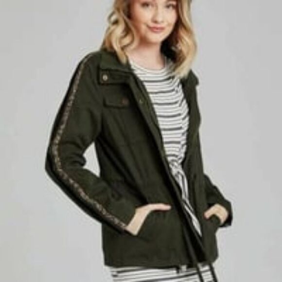Altar'd state draw string utility jacket, sz small. Excellent condition - Picture 1 of 5